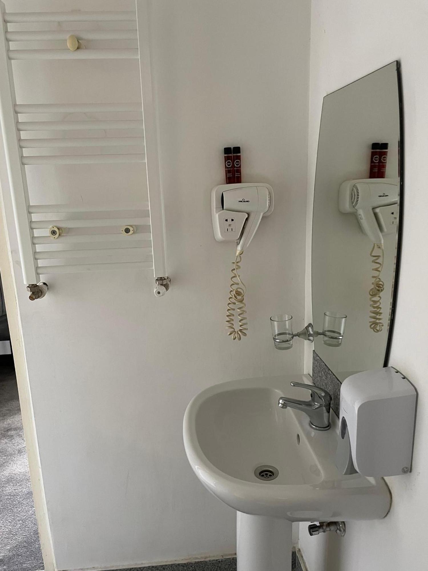 Hotel Vitan273 Βουκουρέστι Εξωτερικό φωτογραφία